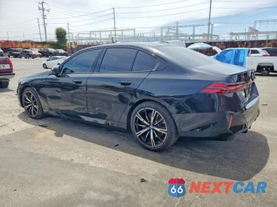 Drugie zdjęcie samochodu z przodu: 2026 BMW 530 I VIN:WBA43FJ05TCW34429 - miniatura