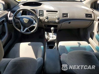 Zdjęcie 8 z 12 samochodu: 2009 HONDA CIVIC LX VIN:2HGFG12639H529272 - miniatura