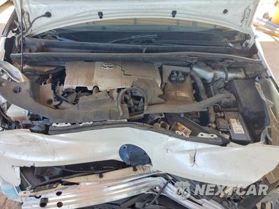 Zdjęcie 11 z 12 samochodu: 2016 TOYOTA PRIUS FOUR VIN:JTDKARFU3G3017419 - miniatura