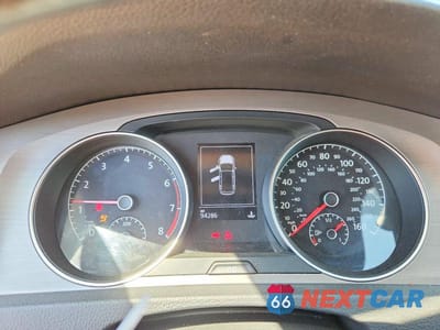Zdjęcie 9 z 12 samochodu: 2017 VOLKSWAGEN GOLF SPORTWAGEN S VIN:3VWC17AU8HM505116 - miniatura