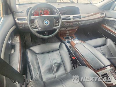 Zdjęcie 8 z 12 samochodu: 2004 BMW 745 LI VIN:WBAGN63414DS50215 - miniatura