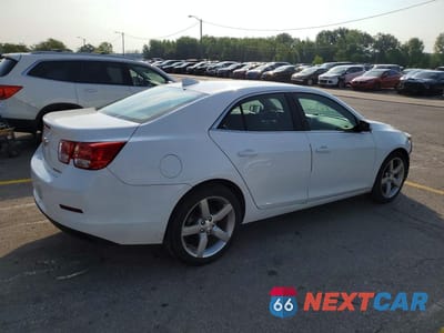 Trzecie zdjęcie samochodu z tyłu: 2016 CHEVROLET MALIBU LIMITED LT VIN:1G11C5SA0GU159062 - miniatura