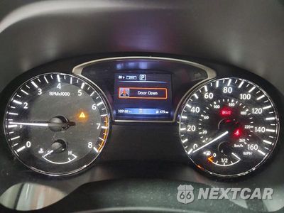 Zdjęcie 9 z 13 samochodu: 2018 NISSAN PATHFINDER SV VIN:5N1DR2MM5JC627384 - miniatura