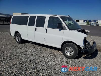 Czwarte zdjęcie samochodu z boku: 2024 CHEVROLET EXPRESS G3500 LS VIN:1GAZGNF76R1253652 - miniatura