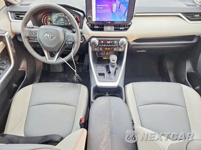 Zdjęcie 8 z 13 samochodu: 2024 TOYOTA RAV4 XLE PREMIUM VIN:2T3A1RFV9RW438209 - miniatura