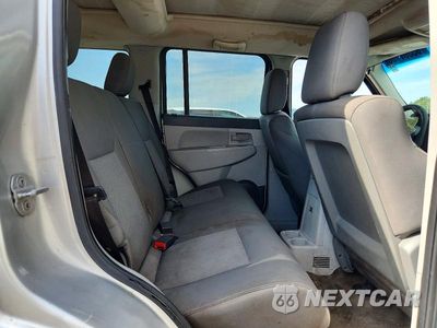 Zdjęcie 11 z 13 samochodu: 2008 JEEP LIBERTY SPORT VIN:1J8GP28K28W272451 - miniatura