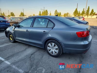 Drugie zdjęcie samochodu z przodu: 2014 VOLKSWAGEN JETTA SE VIN:3VWD17AJ7EM293217 - miniatura