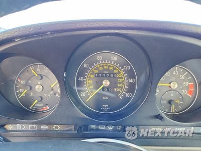 Zdjęcie 9 z 12 samochodu: 1987 MERCEDES-BENZ 560 SL VIN:WDBBA48D9HA066958 - miniatura
