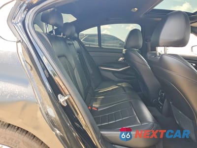 Zdjęcie 10 z 12 samochodu: 2019 BMW 330XI VIN:3MW5R7J5XK8B02698 - miniatura