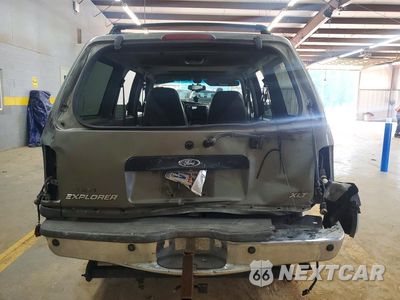 Zdjęcie 6 z 13 samochodu: 2000 FORD EXPLORER XLT VIN:1FMZU83P8YUB83652 - miniatura