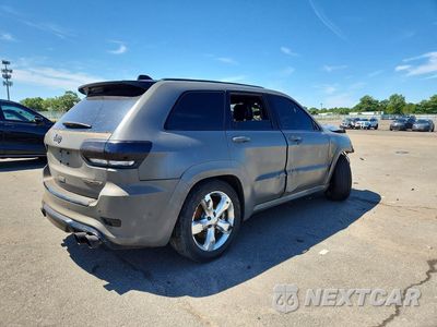 Trzecie zdjęcie samochodu z tyłu: 2021 JEEP GRAND CHEROKEE TRACKHAWK VIN:1C4RJFN90MC668562 - miniatura