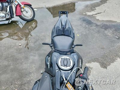 Piąte zdjęcie samochodu w środku: 2019 KAWASAKI EX650 F VIN:JKAEXEK13KDA29764 - miniatura