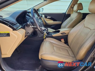 Zdjęcie 7 z 13 samochodu: 2017 HYUNDAI AZERA BASE VIN:KMHFG4JG7HA589882 - miniatura