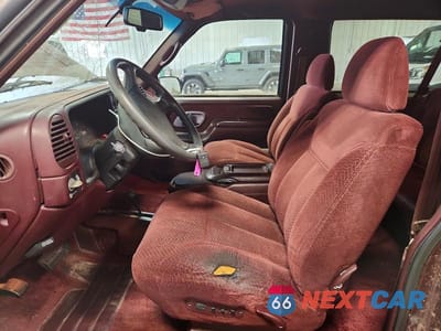 Zdjęcie 7 z 13 samochodu: 1995 GMC YUKON VIN:1GKEK18K0SJ743870 - miniatura