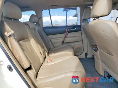 Zdjęcie 11 z 13 samochodu: 2013 TOYOTA HIGHLANDER HYBRID LIMITED VIN:JTEDC3EH2D2017350 - miniatura