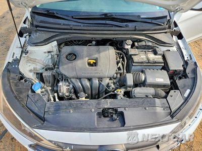 Zdjęcie 11 z 12 samochodu: 2019 HYUNDAI ELANTRA SE VIN:5NPD74LF6KH425670 - miniatura