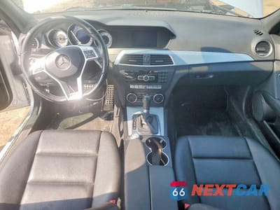 Zdjęcie 8 z 12 samochodu: 2014 MERCEDES-BENZ C 300 4MATIC VIN:WDDGF8AB7EA924292 - miniatura