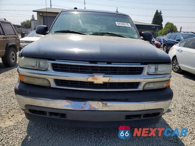 Piąte zdjęcie samochodu w środku: 2005 CHEVROLET SUBURBAN K1500 VIN:3GNFK16Z35G146158 - miniatura
