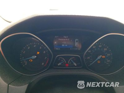 Zdjęcie 9 z 12 samochodu: 2014 FORD FOCUS TITANIUM VIN:1FADP3N27EL463404 - miniatura