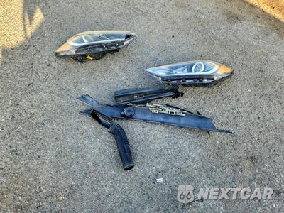 Zdjęcie 12 z 13 samochodu: 2018 HYUNDAI ELANTRA SE VIN:5NPD74LF3JH350022 - miniatura