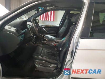 Zdjęcie 7 z 13 samochodu: 2006 BMW X5 4.8IS VIN:5UXFA93506LE83792 - miniatura