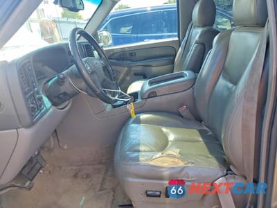 Zdjęcie 7 z 13 samochodu: 2003 GMC YUKON XL K1500 VIN:3GKFK16Z83G301989 - miniatura