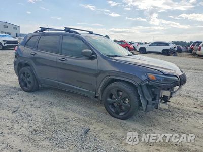Czwarte zdjęcie samochodu z boku: 2019 JEEP CHEROKEE LATITUDE PLUS VIN:1C4PJLLX4KD490380 - miniatura