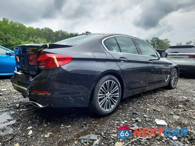 Trzecie zdjęcie samochodu z tyłu: 2018 BMW 540 XI VIN:WBAJE7C58JWC56696 - miniatura