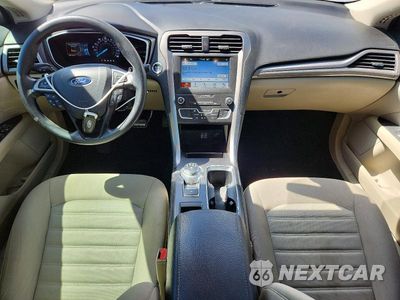 Zdjęcie 8 z 12 samochodu: 2019 FORD FUSION SE VIN:3FA6P0T99KR251236 - miniatura