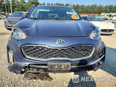 Piąte zdjęcie samochodu w środku: 2020 KIA SPORTAGE EX VIN:KNDPNCAC2L7741885 - miniatura