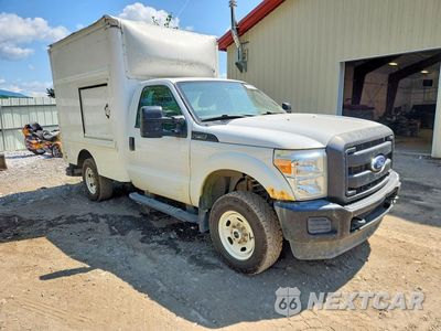 Czwarte zdjęcie samochodu z boku: 2015 FORD F250 SUPER DUTY VIN:1FDBF2B6XFEA47578 - miniatura