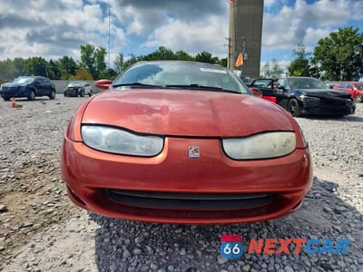 Piąte zdjęcie samochodu w środku: 2002 SATURN SC2 VIN:1G8ZY12732Z242452 - miniatura