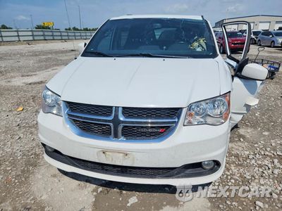 Piąte zdjęcie samochodu w środku: 2017 DODGE GRAND CARAVAN SXT VIN:2C4RDGCGXHR745790 - miniatura