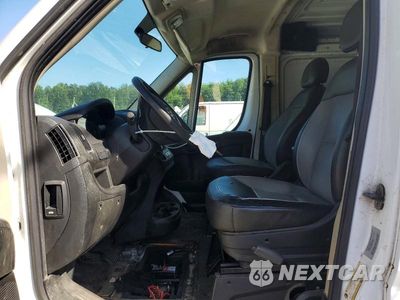 Zdjęcie 7 z 12 samochodu: 2017 RAM PROMASTER 1500 DELIVERY VAN VIN:3C6TRVAG7HE511887 - miniatura
