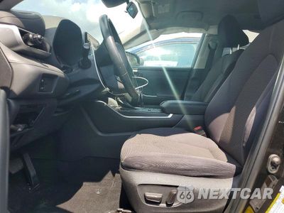 Zdjęcie 7 z 13 samochodu: 2022 TOYOTA HIGHLANDER HYBRID LE VIN:5TDBBRCHXNS555650 - miniatura