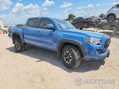 Czwarte zdjęcie samochodu z boku: 2019 TOYOTA TACOMA SR V6 VIN:5TFCZ5AN1KX179153 - miniatura