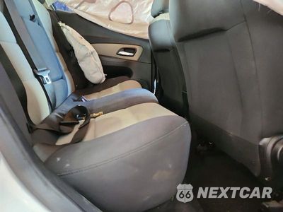 Zdjęcie 10 z 12 samochodu: 2012 CHEVROLET CRUZE LS VIN:1G1PC5SH5C7381063 - miniatura