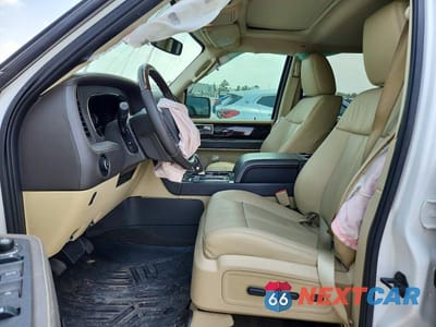 Zdjęcie 7 z 13 samochodu: 2015 LINCOLN NAVIGATOR VIN:5LMJJ2HT4FEJ00988 - miniatura