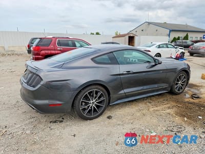 Trzecie zdjęcie samochodu z tyłu: 2017 FORD MUSTANG VIN:1FA6P8TH1H5256996 - miniatura