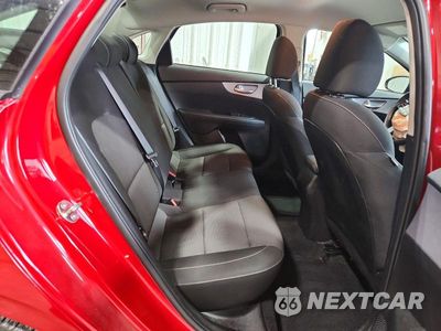 Zdjęcie 10 z 12 samochodu: 2024 KIA FORTE LX VIN:3KPF24ADXRE752239 - miniatura