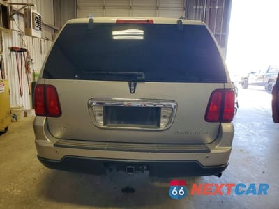 Zdjęcie 6 z 13 samochodu: 2006 LINCOLN NAVIGATOR VIN:5LMFU28546LJ22399 - miniatura