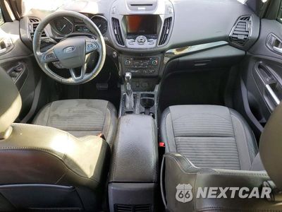 Zdjęcie 8 z 13 samochodu: 2017 FORD ESCAPE TITANIUM VIN:1FMCU0JD0HUC13307 - miniatura