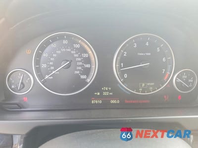 Zdjęcie 9 z 14 samochodu: 2015 BMW X5 XDRIVE35I VIN:5UXKR0C50F0K52151 - miniatura