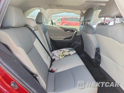 Zdjęcie 10 z 12 samochodu: 2021 TOYOTA RAV4 XLE PREMIUM VIN:2T3C1RFV1MW112566 - miniatura