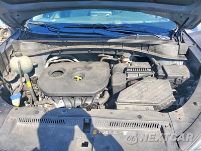 Zdjęcie 12 z 13 samochodu: 2019 HYUNDAI TUCSON SE VIN:KM8J2CA42KU917806 - miniatura
