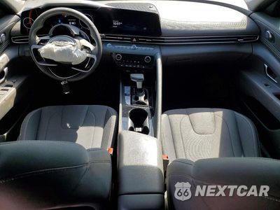 Zdjęcie 8 z 13 samochodu: 2023 HYUNDAI ELANTRA SEL VIN:5NPLS4AG7PH111619 - miniatura
