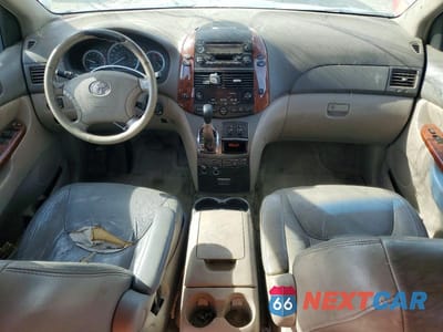Zdjęcie 8 z 13 samochodu: 2004 TOYOTA SIENNA XLE 7 PASSENGER VIN:5TDZA22C44S058171 - miniatura