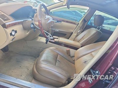 Zdjęcie 7 z 12 samochodu: 2008 MERCEDES-BENZ S 550 VIN:WDDNG71XX8A175485 - miniatura