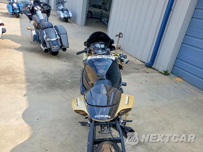 Zdjęcie 6 z 9 samochodu: 2008 SUZUKI GSX-R1000 VIN:JS1GT77A182104911 - miniatura