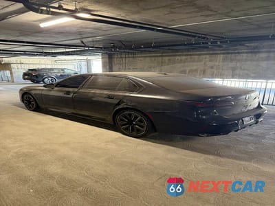 Trzecie zdjęcie samochodu z tyłu: 2024 BMW 740 I VIN:WBA23EH04RCT10176 - miniatura
